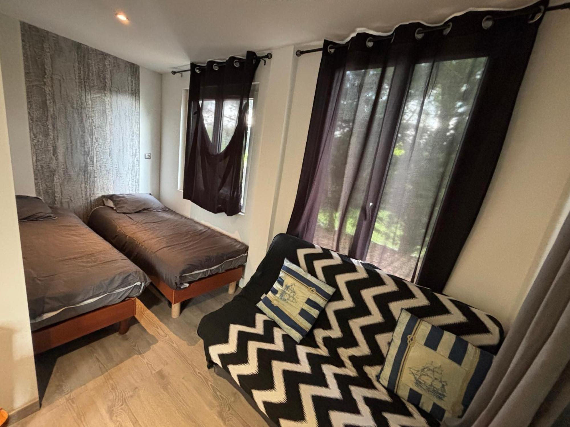 Residence Miranda 第戎 外观 照片
